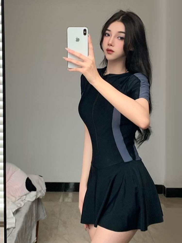 2026 New Women's Modest One Pi - đánh giá và giá Spa & Wellness Hotel Olympia Mariánské Lázně